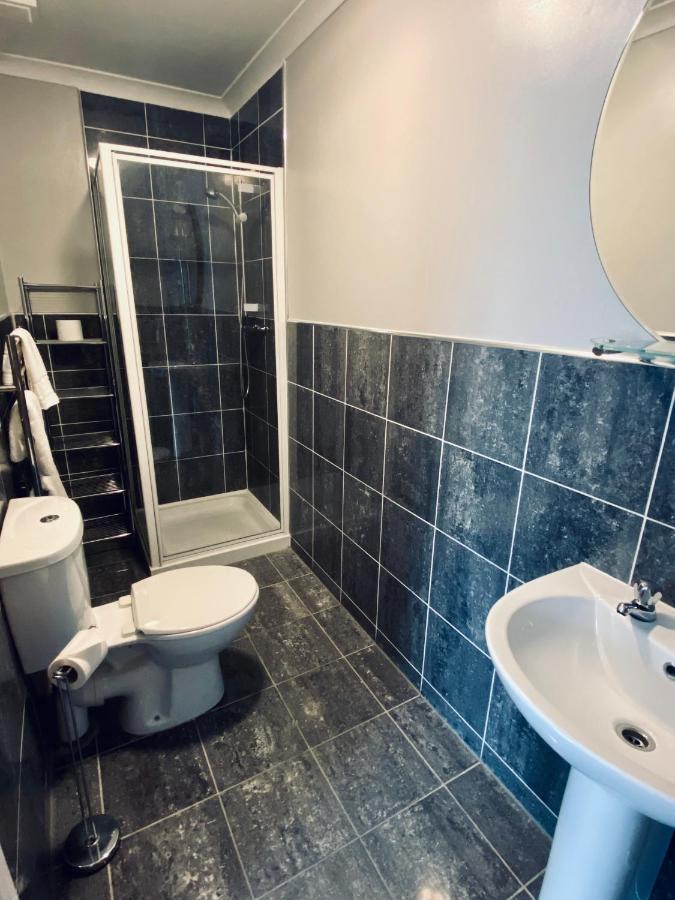 Jeffersons Hotel & Serviced Apartments (Adults Only) Barrow-in-Furness Eksteriør billede