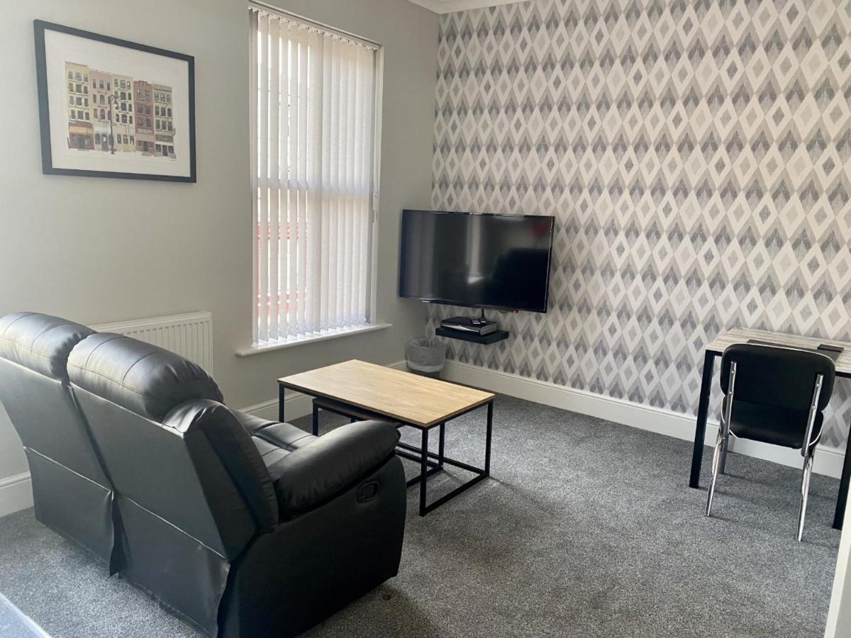 Jeffersons Hotel & Serviced Apartments (Adults Only) Barrow-in-Furness Eksteriør billede