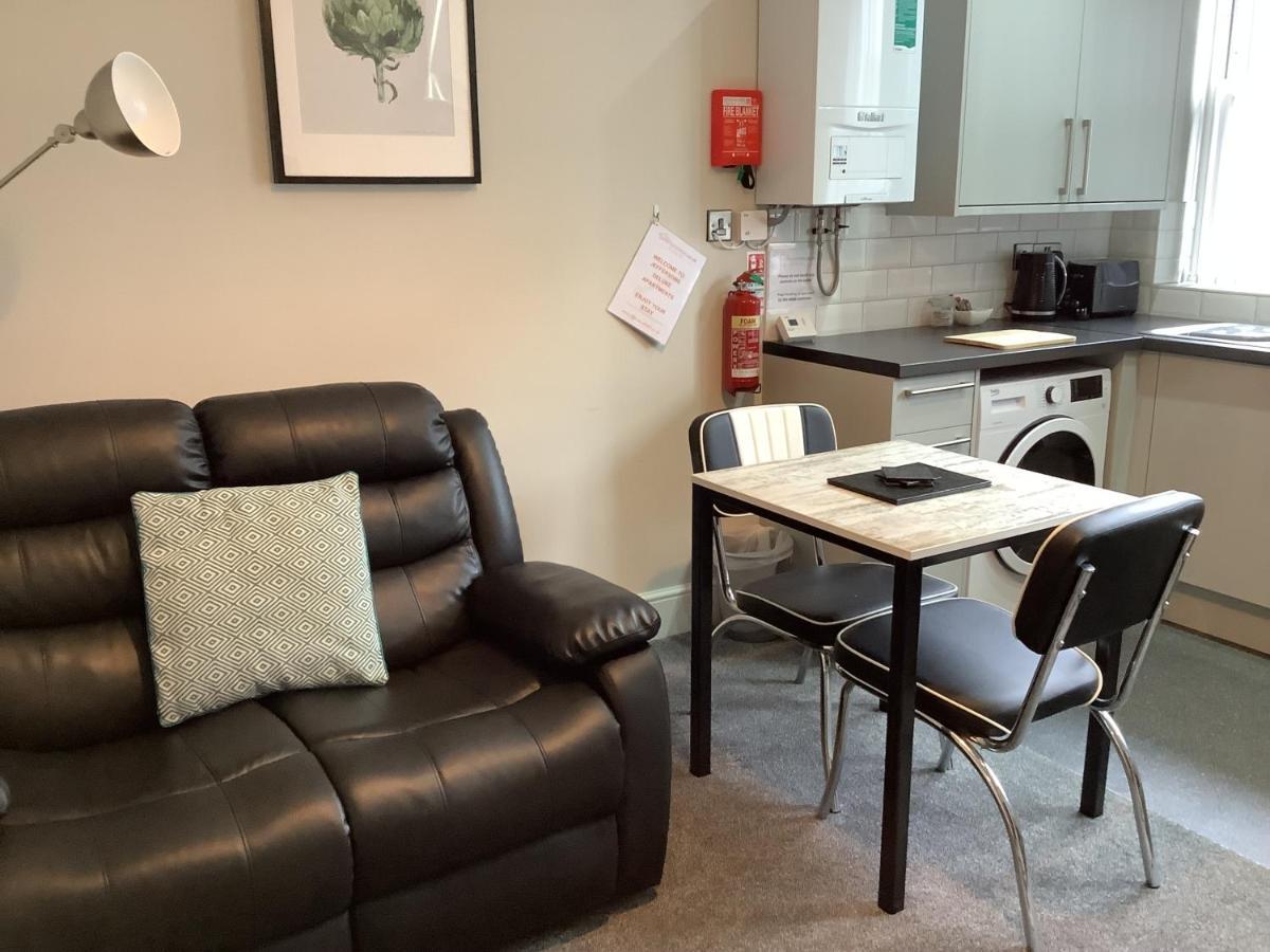 Jeffersons Hotel & Serviced Apartments (Adults Only) Barrow-in-Furness Eksteriør billede