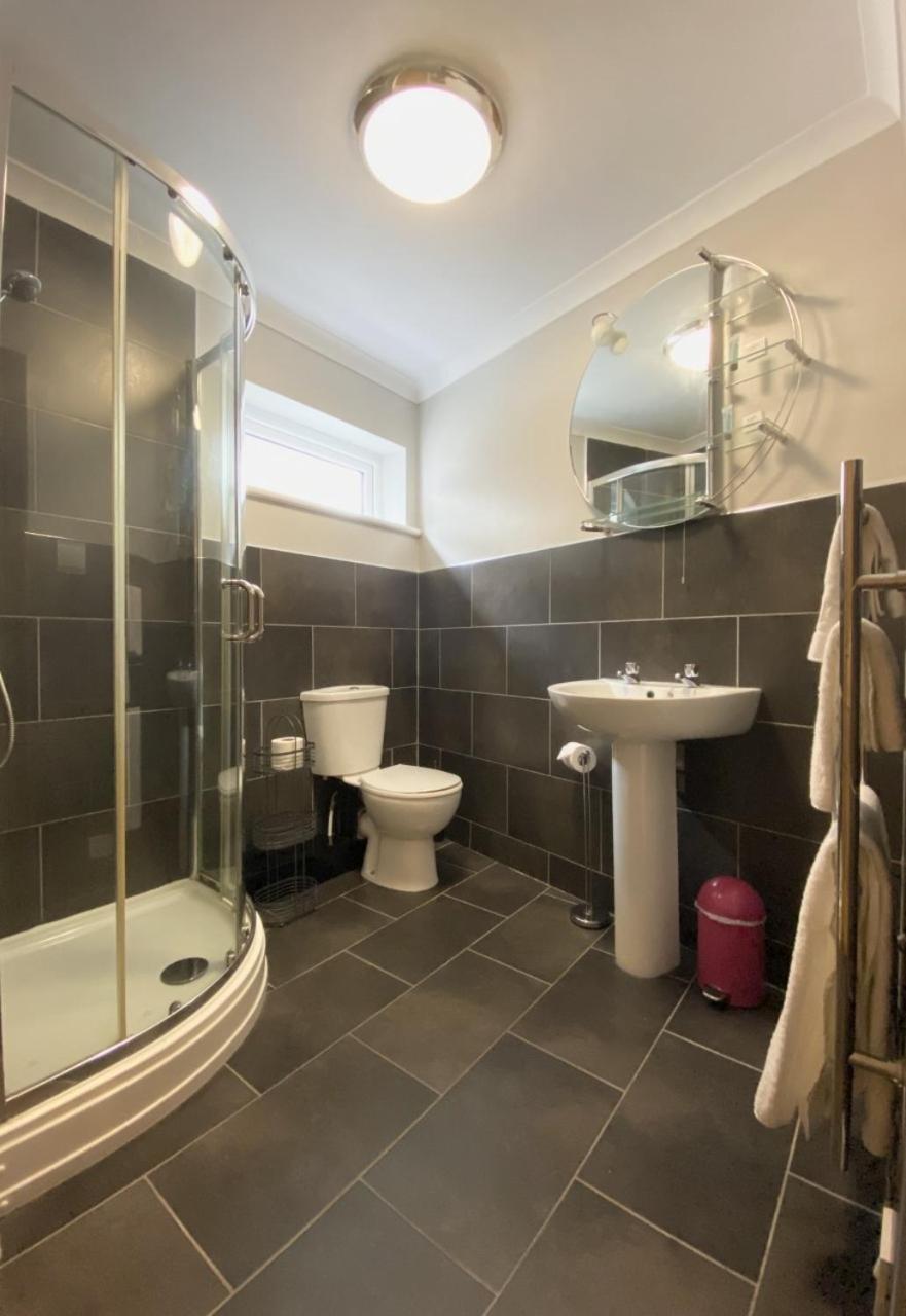 Jeffersons Hotel & Serviced Apartments (Adults Only) Barrow-in-Furness Værelse billede