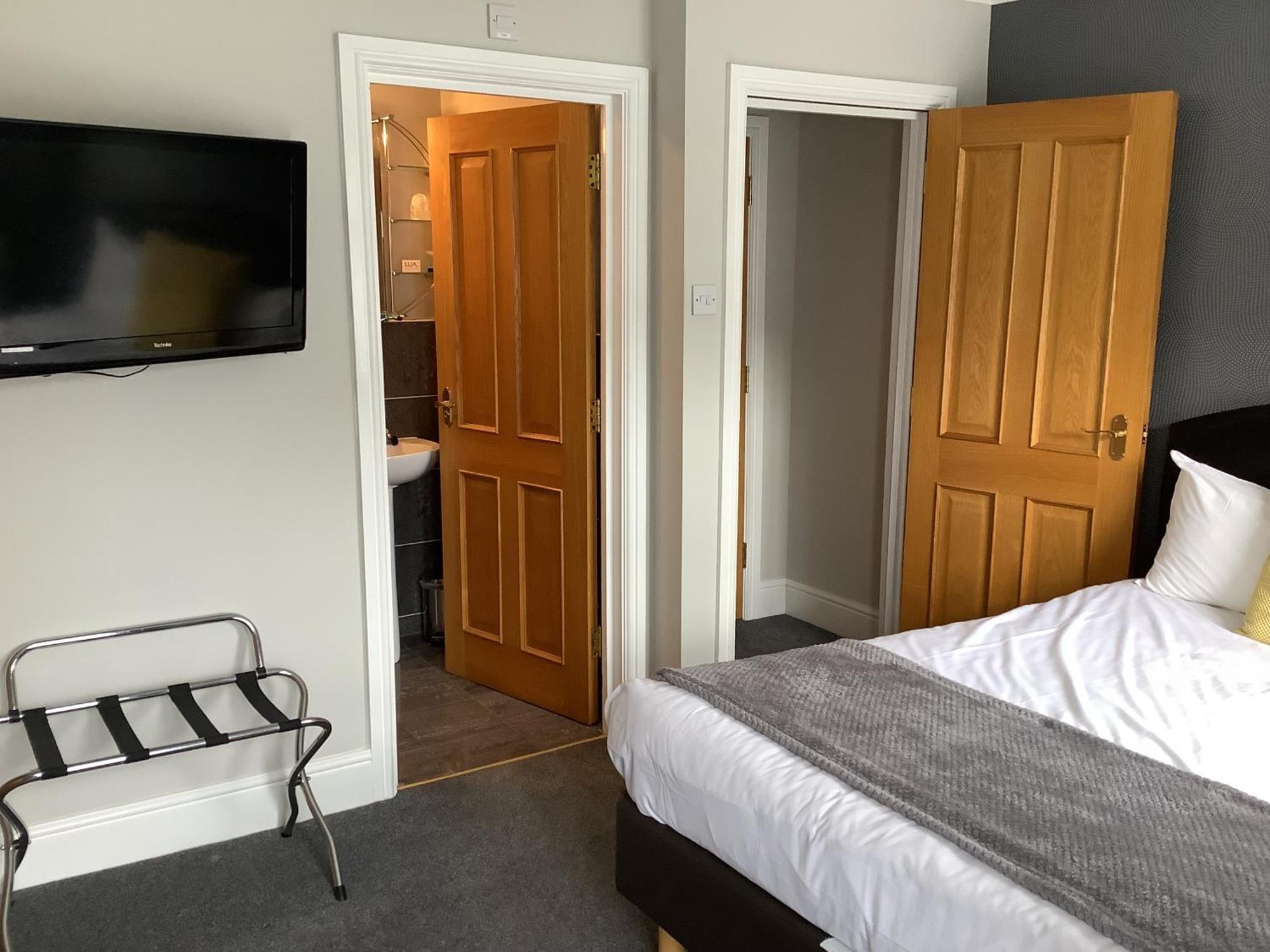 Jeffersons Hotel & Serviced Apartments (Adults Only) Barrow-in-Furness Værelse billede