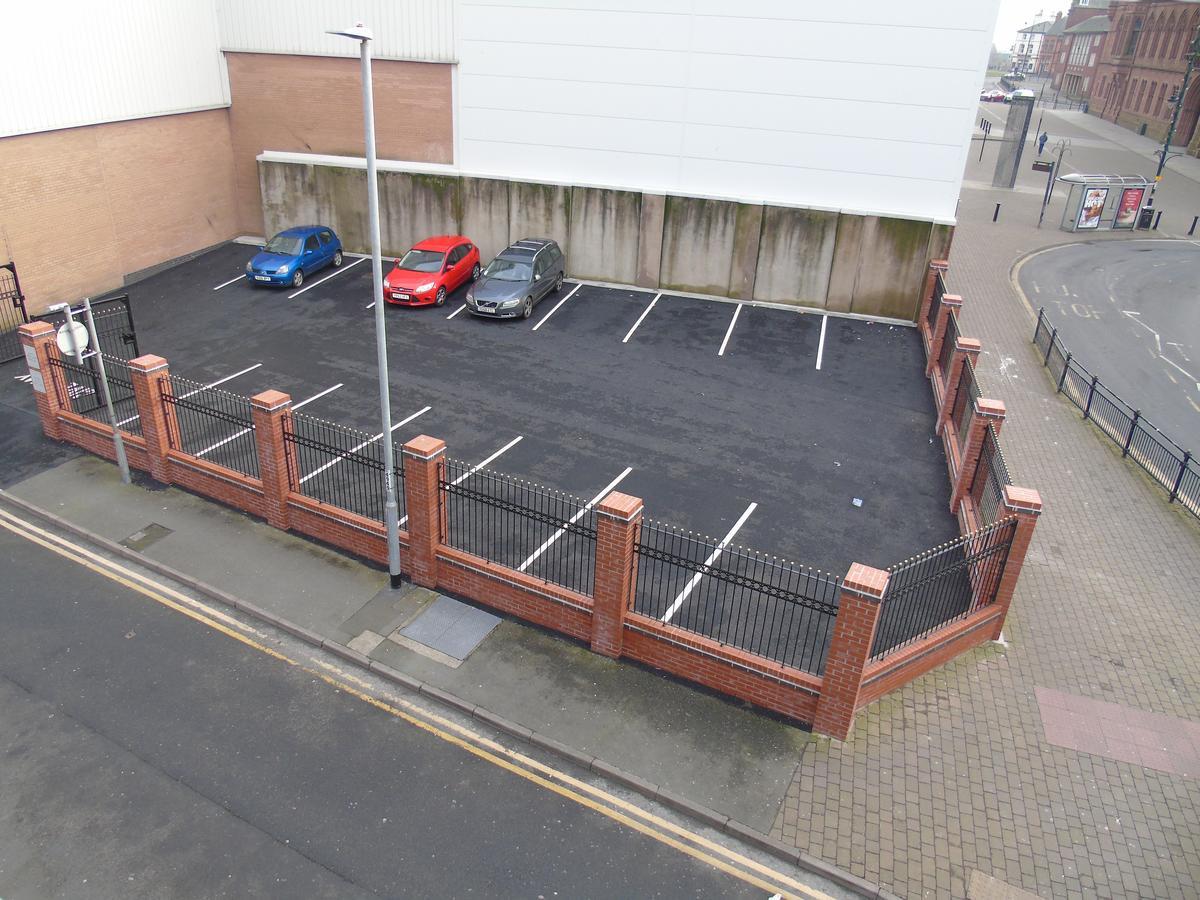Jeffersons Hotel & Serviced Apartments (Adults Only) Barrow-in-Furness Eksteriør billede